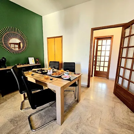 Arena - 2 - Vue Sur Les Arenes *