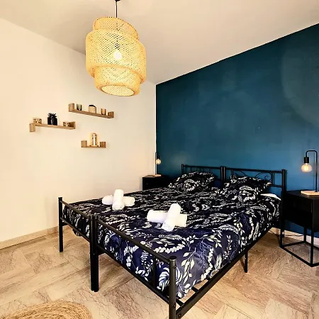 Arena - 2 - Vue Sur Les Arenes * Nîmes